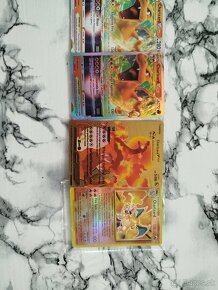 Pokémon Charizard Collection - 2