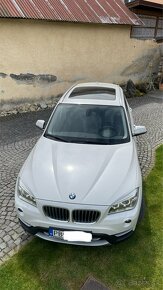 BMW X1 2.0d xDrive xLine - PANO, NAVI - 2