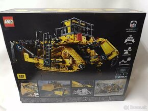 Lego řízený buldozer - 2