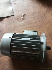 Motor - 2