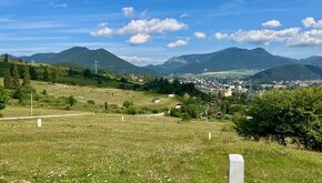 Stavebný pozemok v Ružomberku na rodinný dom - 2