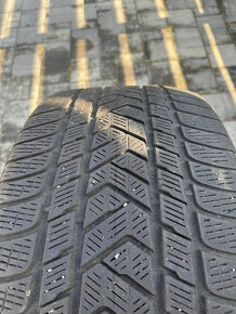 Zimne gumy Pirelli Scorpion Winter - 2