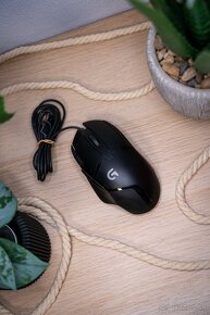 ⭐Logitech G402 - 2