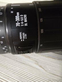 Sigma 70-300 - 2