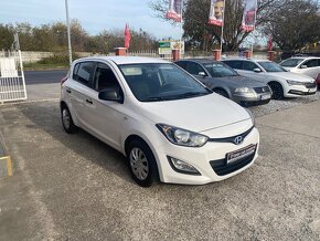 Hyundai i20 1.2i 16V Comfort - 2