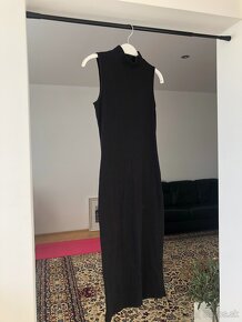 H&M čierne basic šaty so stojačikom XS/34/6 - 2