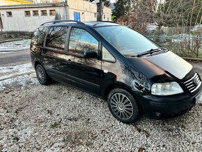 VW Sharan 1.9tdi 96kw 7miestne - 2