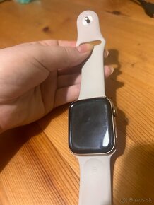 Apple Watch SE 44mm s celulárnou kapacitou - 2