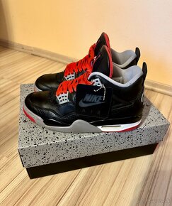 Nike Air Jordan 4 - 2