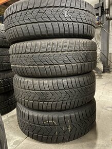 zimné pneumatiky Pirelli Sottozero 3 Winter 205/50R17 93H - 2