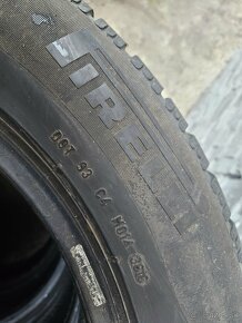 Zimne pneunatiky 225/60 r17 pirelli - 2