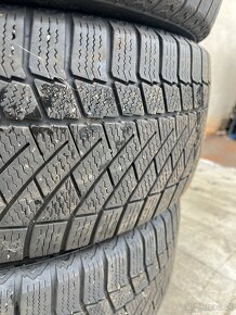 225/55 r18 zimne - 2