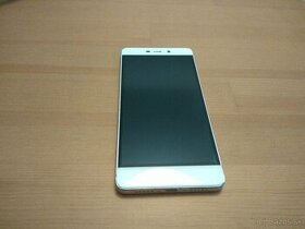 Predám smartphone Xiaomi Redmi 4 32GB biely - 2