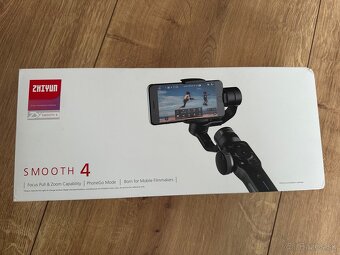 Gimbal Zhiyun Smooth 4 - 2