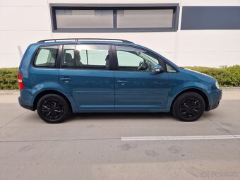 Volkswagen Touran 2.0 TDI DSG - 2