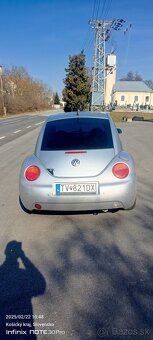 Volkswagen New Beetle - 2