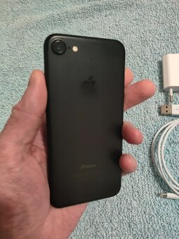 Apple iphone 7 128GB Black - 2