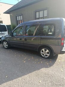 Opel combo Tourer - 2