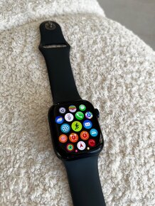 Predam Apple Watch 8 41mm GPS cierna sport band M/L - 2