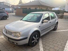 Predám Volkswagen Golf 4 1.4 Benzín 55KW - 2