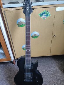 Jackson JS22 Monarkh AH Satin Black

 - 2