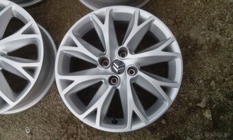 17" alu CITROEN-PEUGEOT + 215/60 17 zimné pneu. - 2