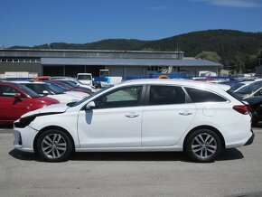 Hyundai i30 1.6 CRDi 110 Family - 2