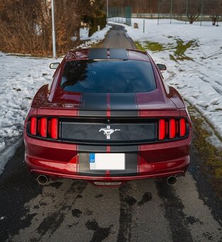 Ford Mustang, motor 3,7 V6, 224 kw,2015, automat - 2