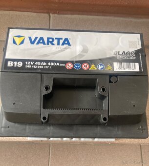 Autobateria Varta 45ah - 2