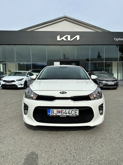 Kia Rio 1.4 D-CVVT Gold, servisná kniha - 2