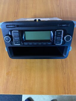 Autorádio RCD 210 MP3 - 2