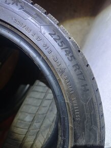 Polaris 225/45 R17 - 2