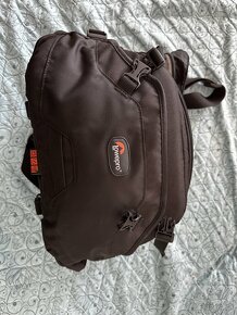 Lowepro Inverse 200 AW foto taška - 2