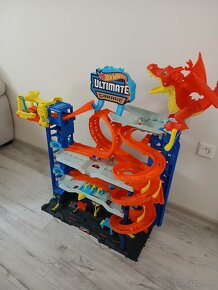 Hot Wheels Ultimate Garage - 2