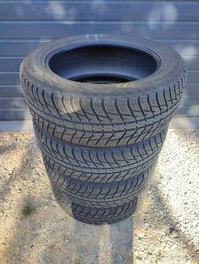 235/55R18 Zimné NOKIAN - 2