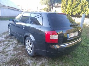 Audi A4 Avant 2.5 TDi V6 120KW - 2