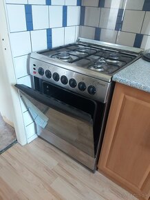 Spotrebiče  značky Indesit,Beko,Whirpool,Zanussi - 2