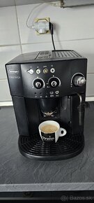 Kávovar DeLonghi Magnifica - 2