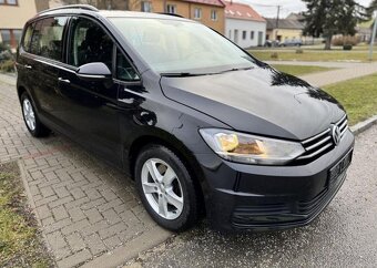 Volkswagen Touran 1,4 TSI 7 MÍST benzín manuál 110 kw - 2