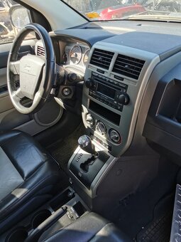 predam diely na  jeep compass 2,4 benzin 125kw 4x4 2007 - 2