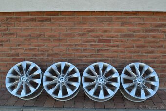 5x112 R19 Hlinikove disky Original Skoda - 2