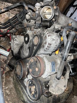 Motor 1.8t AUQ 132kw - 2