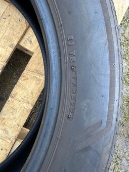 /.. 235/ 50 R20 Bridgestone dot 3522 - 2