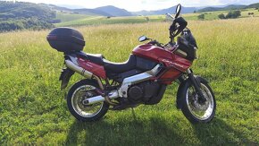 Aprilia etv 1000 caponord - 2