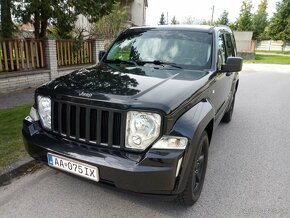 Jeep Cherokee 2.8 kk - 2