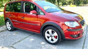 Volkswagen Touran Cross 2.0TDI - 2