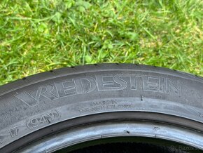 225/45 R17 - 2