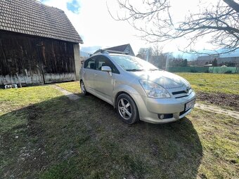 Toyota Corolla Verso 1.8 VVTi, NEPOJAZDNÉ - 2