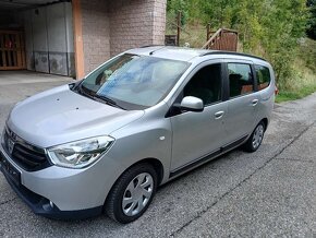 Dacia Lodgy 1.2i rok 2013 strieborná - 2