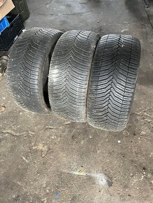 Michelin crossclimate 225/40 r18 - 2